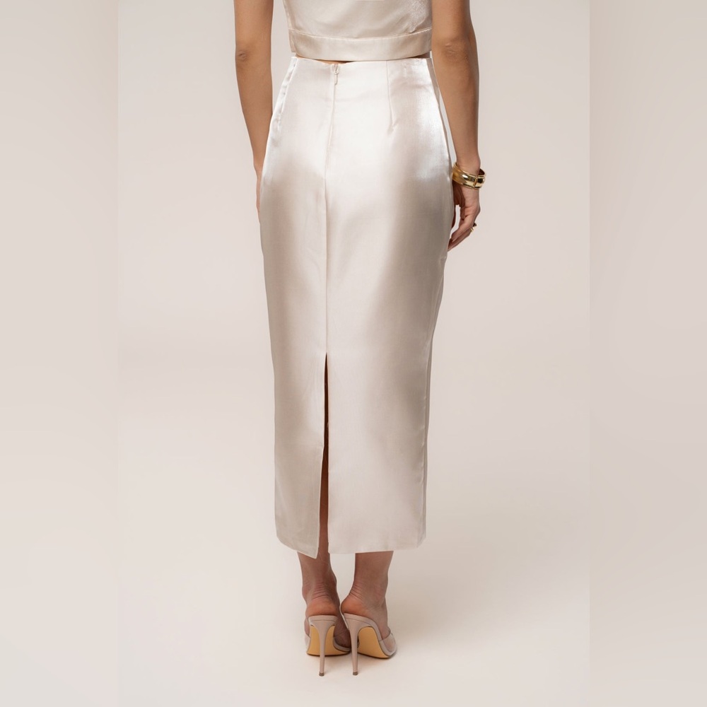 JLUXLABEL ivory cream luxurious midi skirt - Picture 8 of 10